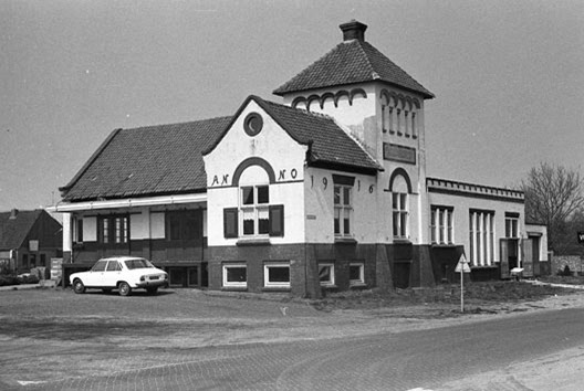 hoogeloon_zuivelfabriek1979