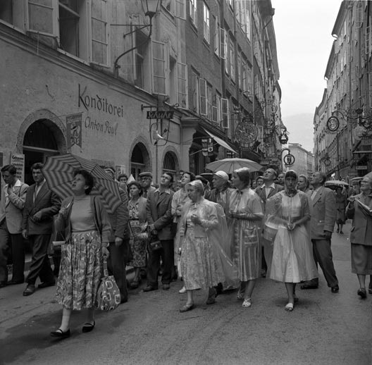 salzburg_toeristen_ca1960